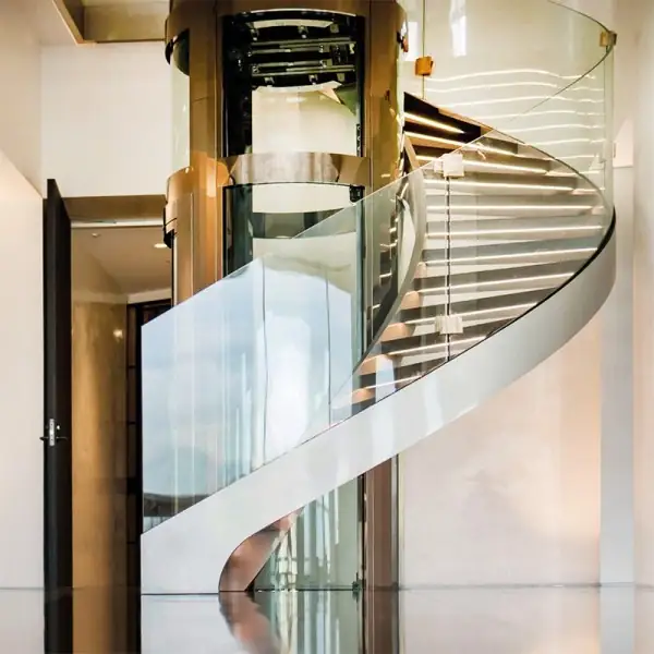 R361 LUXURIOUS - Image 11